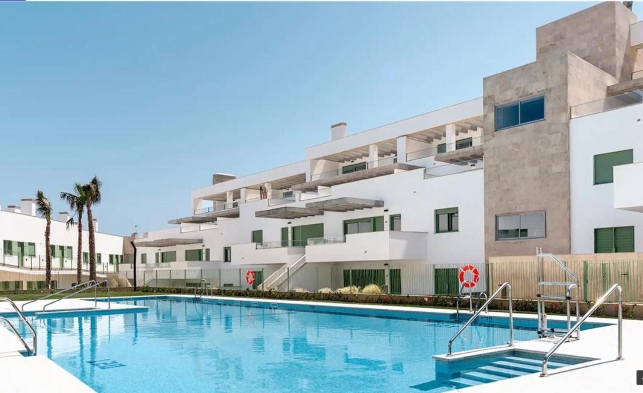 Appartamento Ocean !! 1ª Linea Del Mar, Piscina, Parking, Wifi